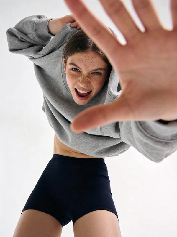 Dynamic Pose Portrait