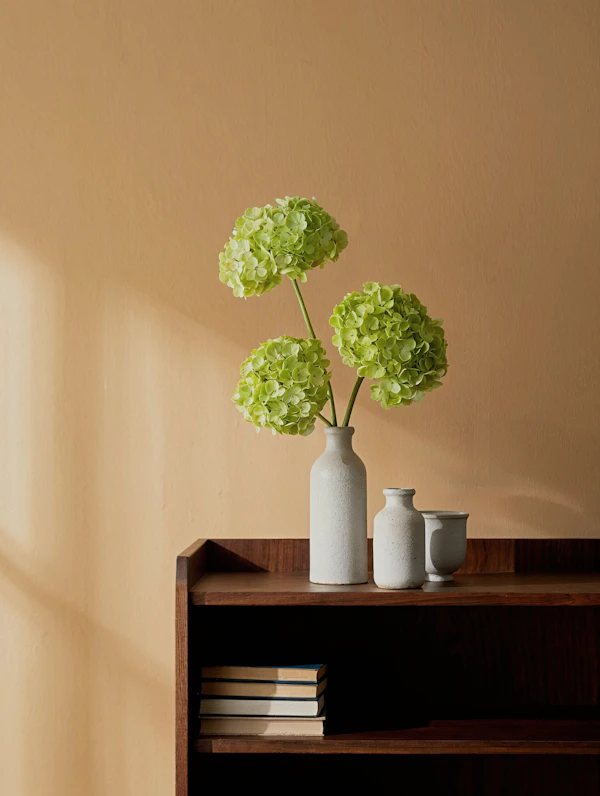 Minimalist Shelf Decor