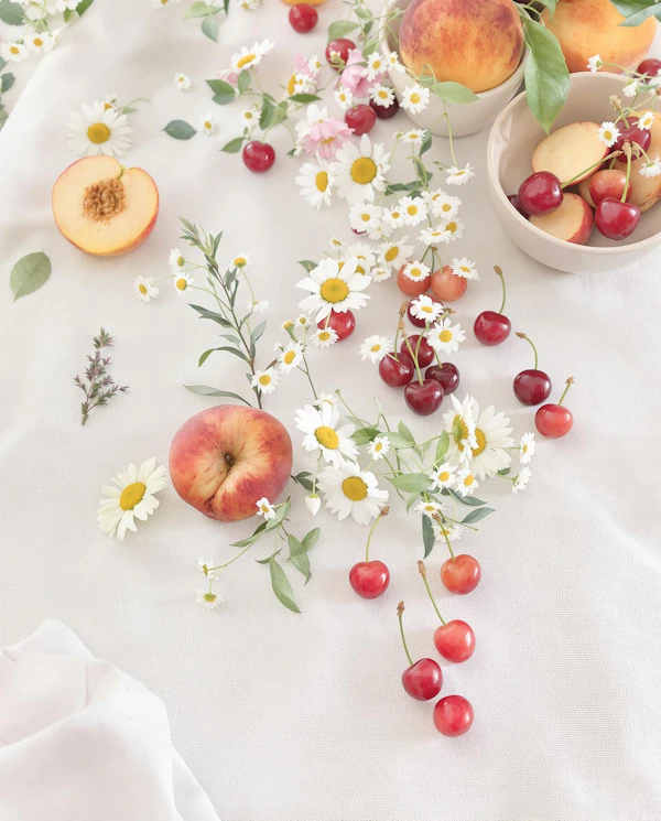 Fruits with Daisies