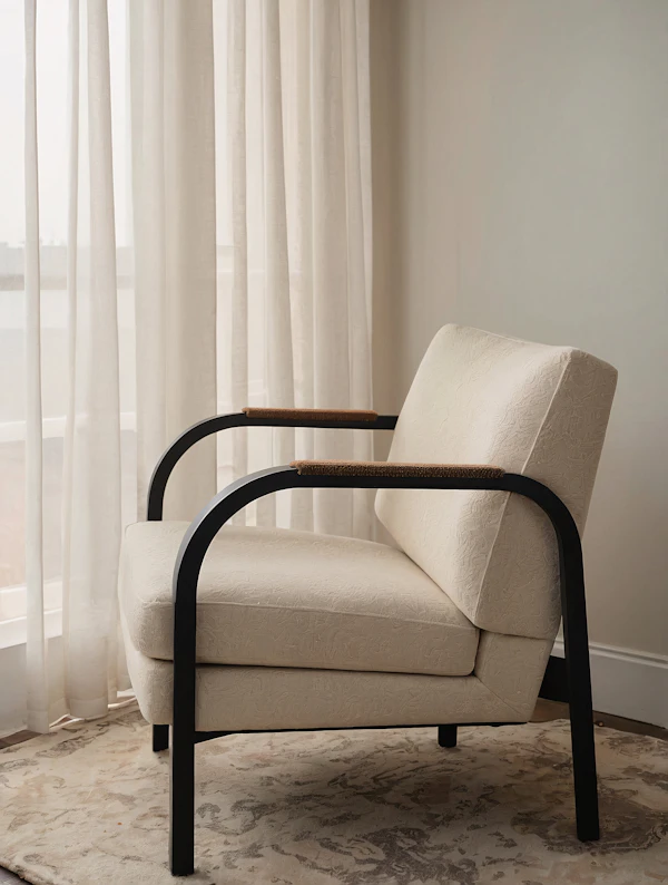 Modern Minimalist Chair