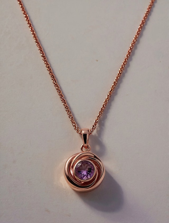 Elegant Rose Gold Necklace with Purple Gemstone