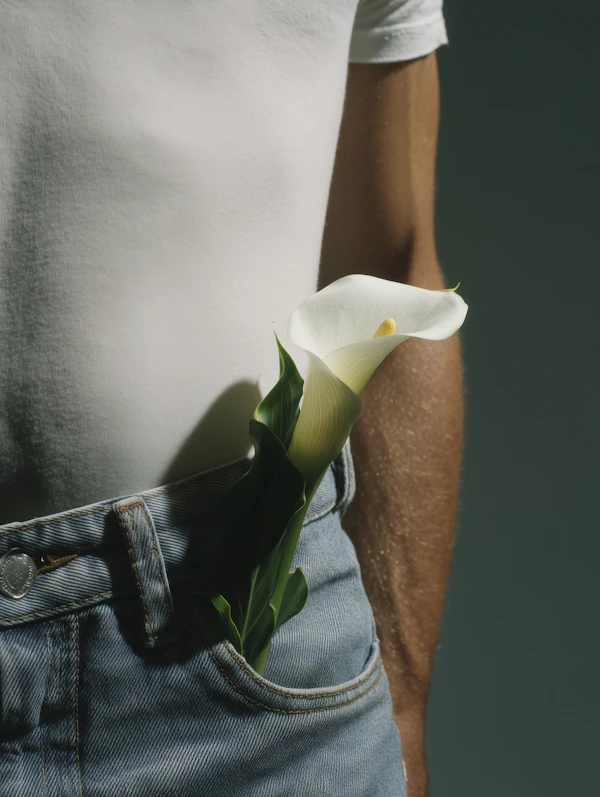 Person with Calla Lily