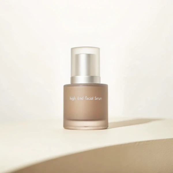 Luxurious Serum Bottle