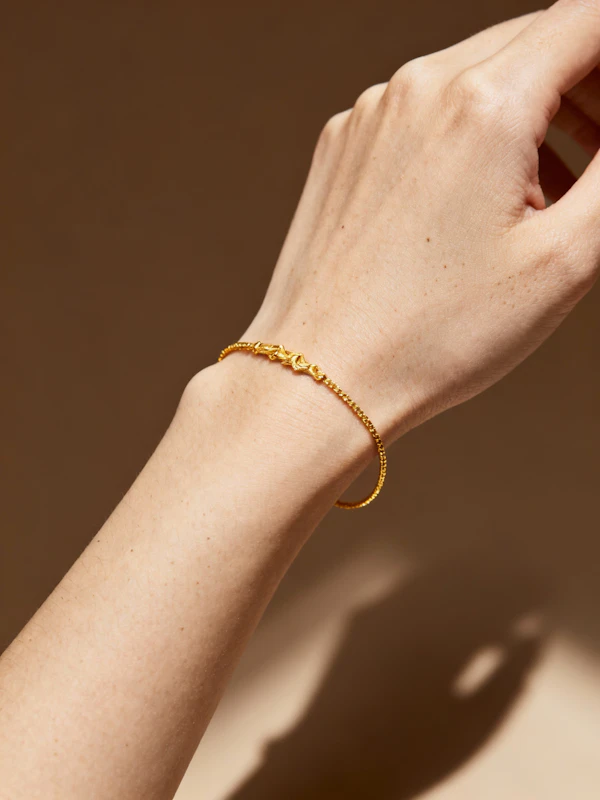 Elegant Gold Bracelet