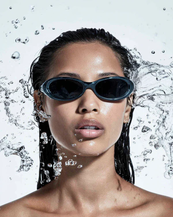Dynamic Water Portrait