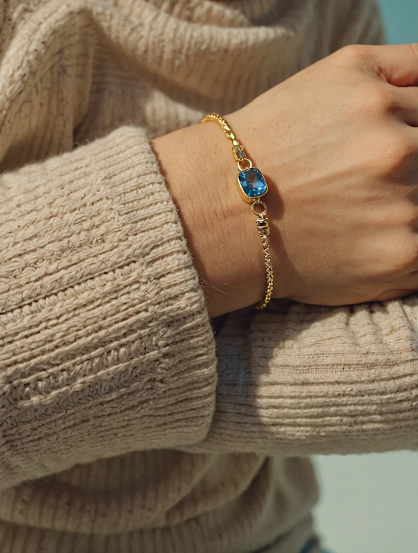 Elegant Wrist Jewelry