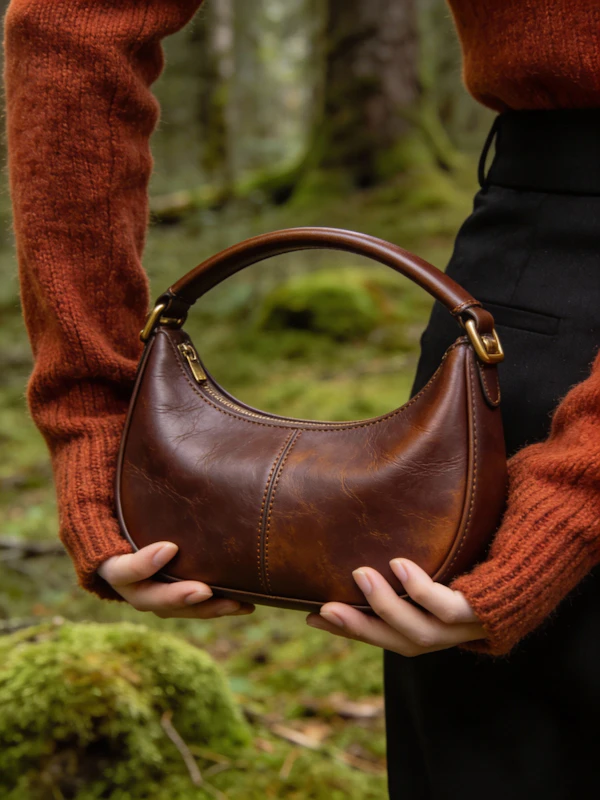 Elegant Handbag in Forest