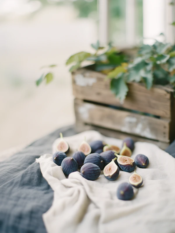 Fresh Figs on Fabric