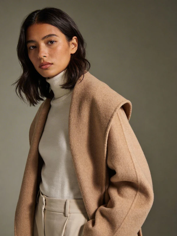 Elegant Beige Outfit