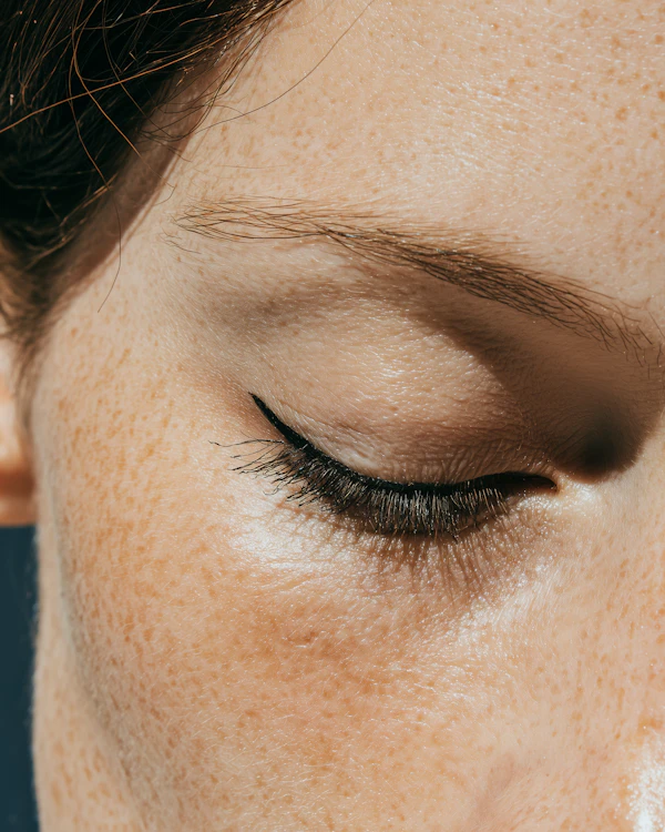 Close-Up Eye Makeup