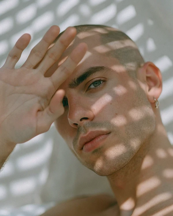 Dramatic Light Portrait