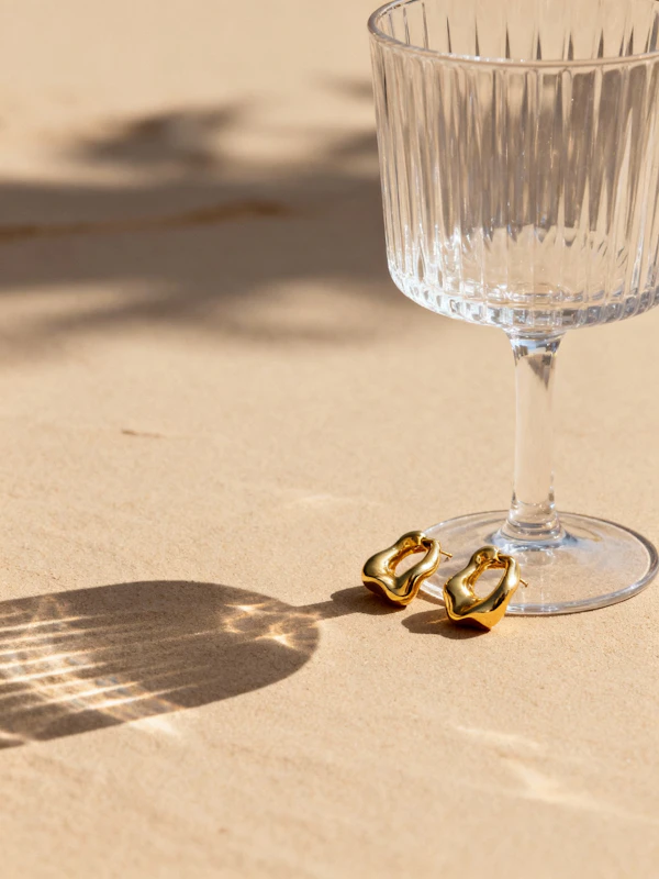 Elegant Glass and Gold