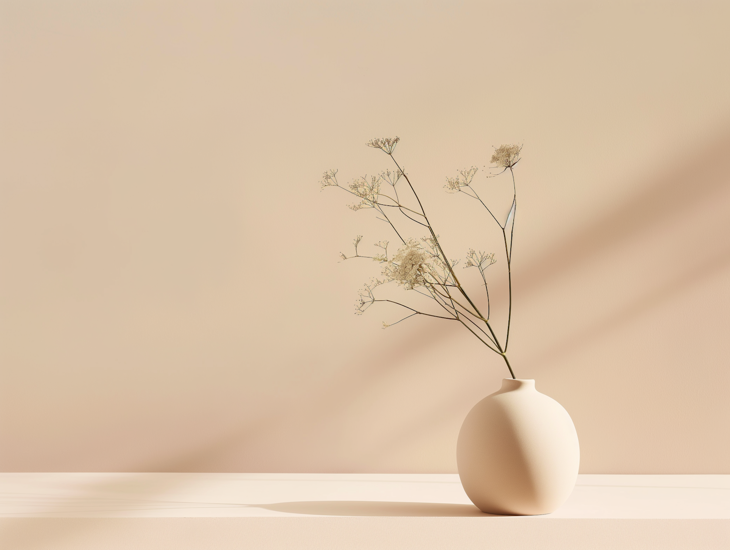 Minimalist Vase with Dried Botanicals