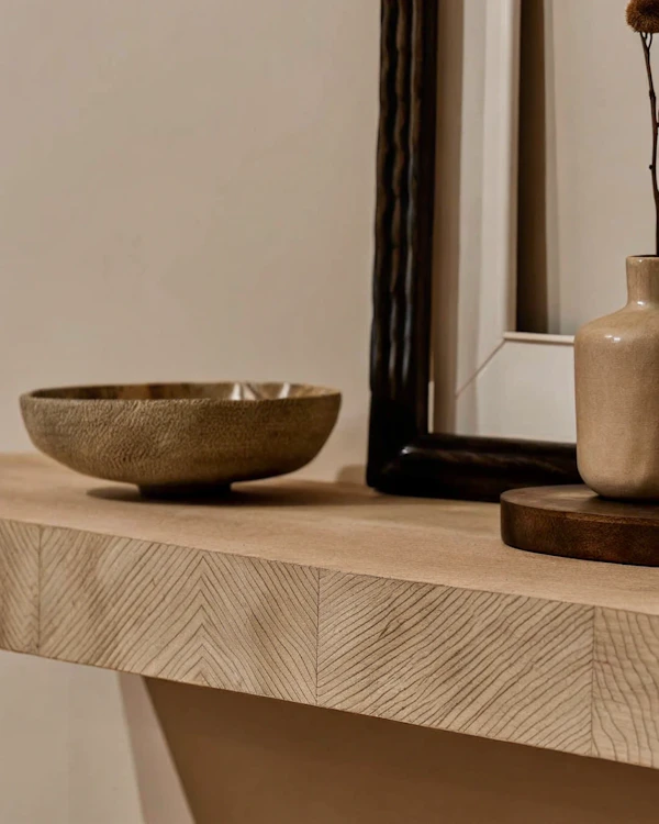 Minimalist Interior Decor