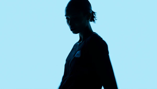 Silhouette Contrast