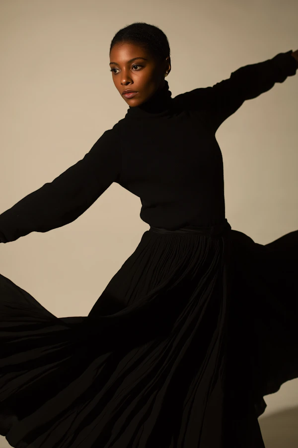 Elegant Skirt Motion