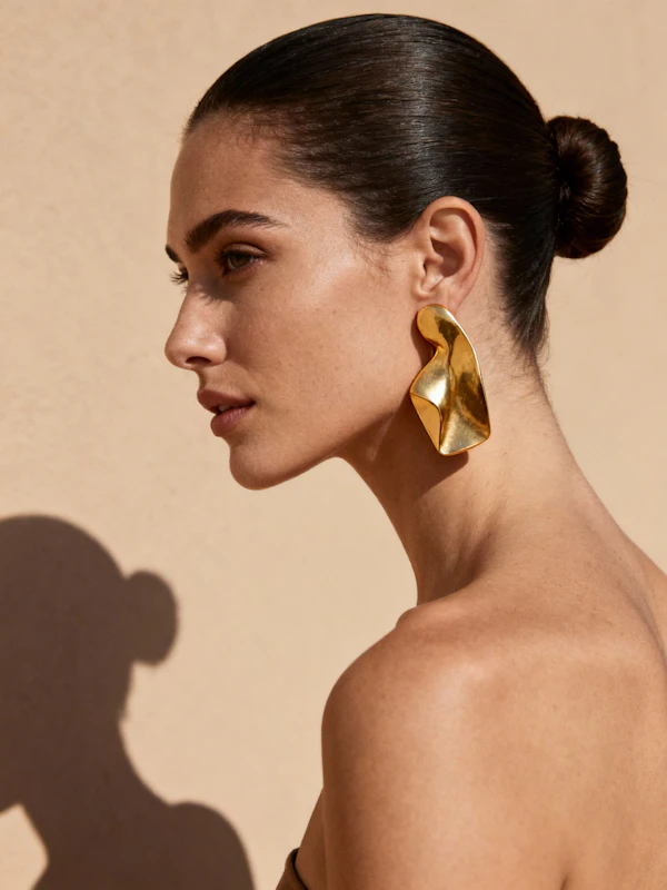 Profile Elegance
