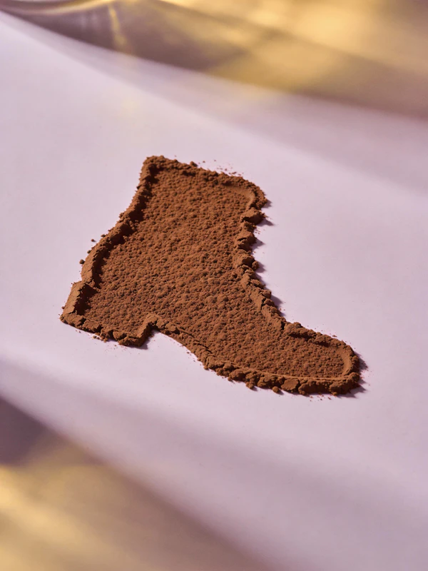 Cocoa Boot Silhouette