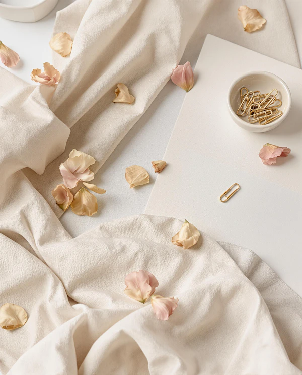 Minimalist Floral Setup