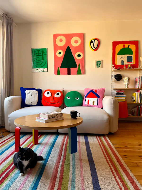 Cozy Artistic Living Room