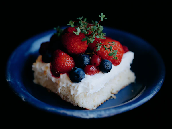 Berry Topped Plated Cake