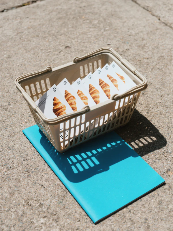 Basket with Croissant Cards