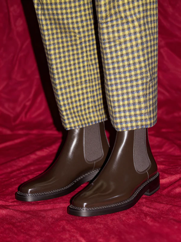 Chelsea Boots Display