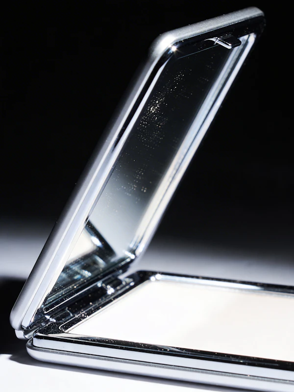 Sleek Compact Mirror