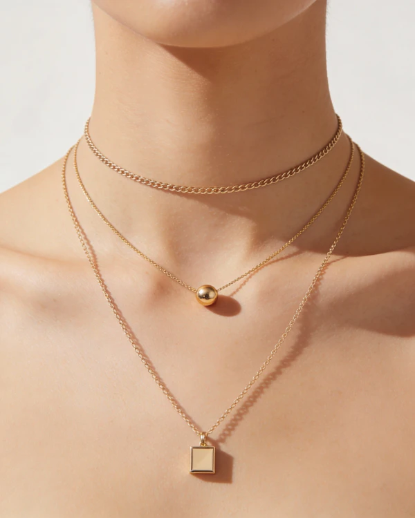 Elegant Gold Necklaces