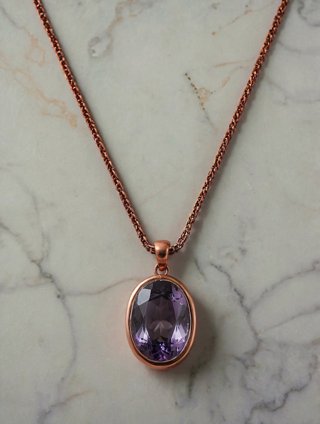 Elegant Rose Gold Necklace with Purple Gemstone