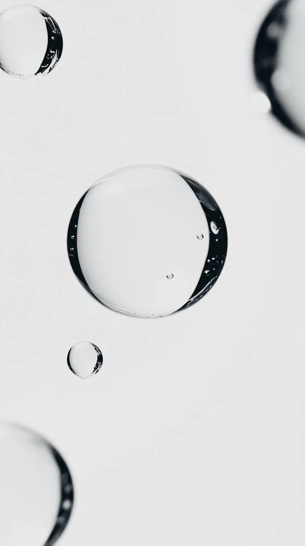 Liquid Droplets Close-Up