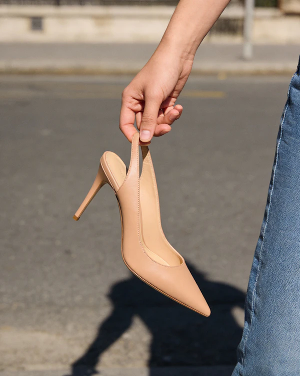 Elegant Shoe Display