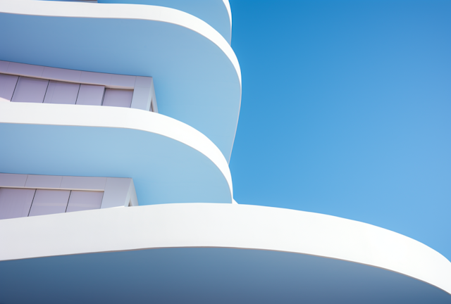 Abstract Curvature in Modern Architecture