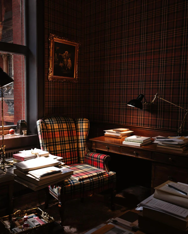 Cozy Vintage Study Room