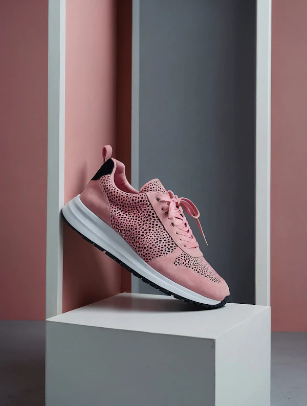 Stylish Pink Sneaker