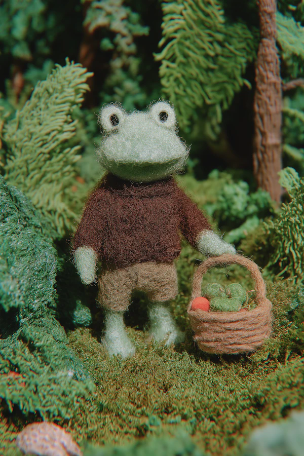 Felted Frog Figurine