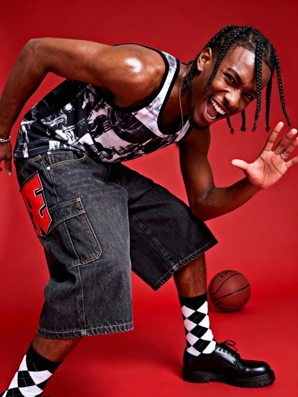Dynamic Pose Portrait