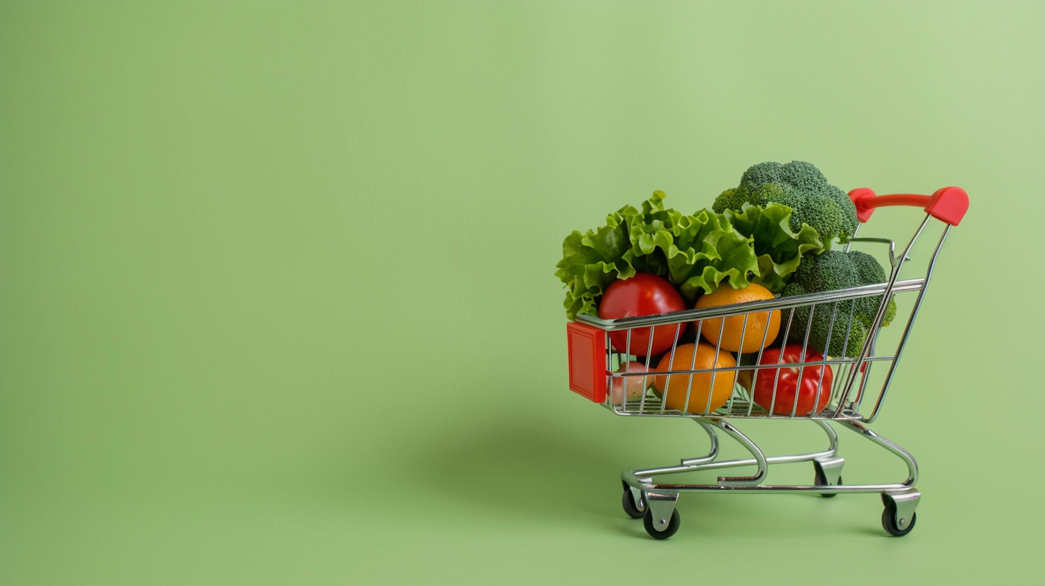 Mini Shopping Cart with Vegetables