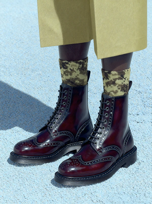 Stylish Brogue Boots