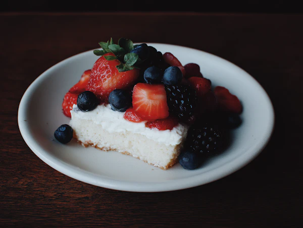 Berry Topped Plated Cake