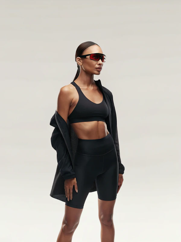 Athletic Minimalist Look