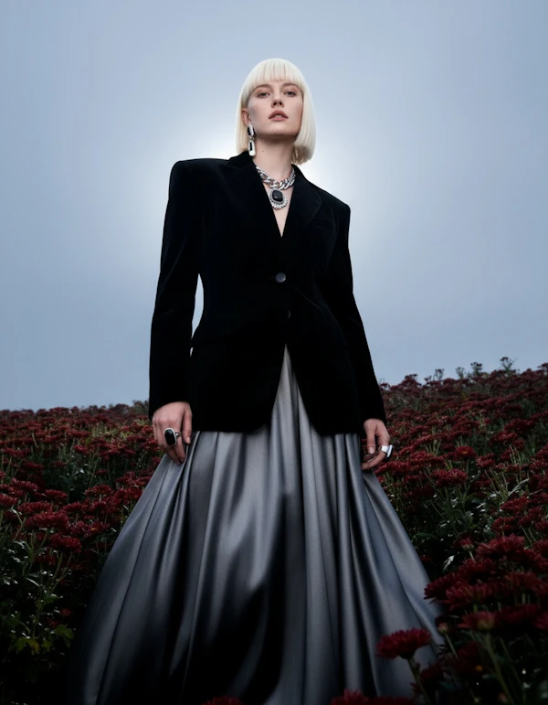 Elegant Field Portrait