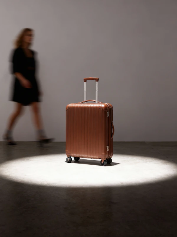 Modern Suitcase Display