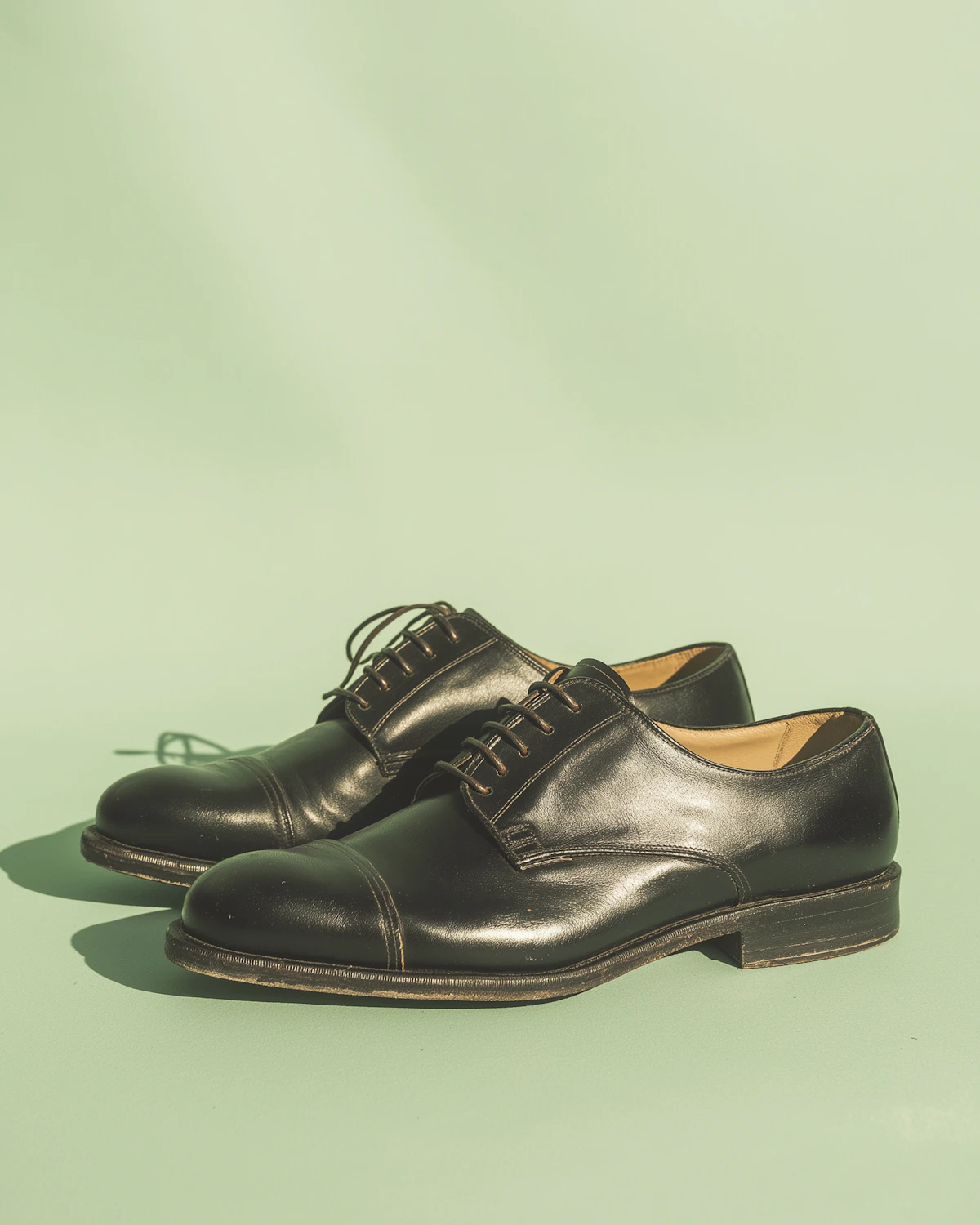 Cairo Cap-Toe