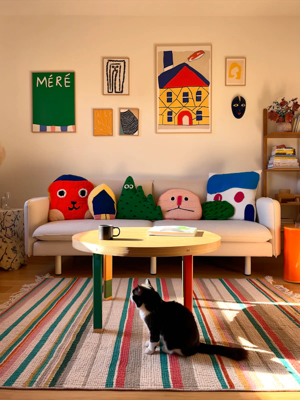 Cozy Artistic Living Room
