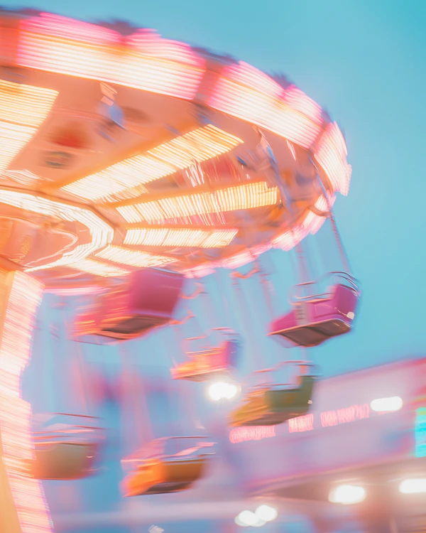 Dreamy Swing Ride