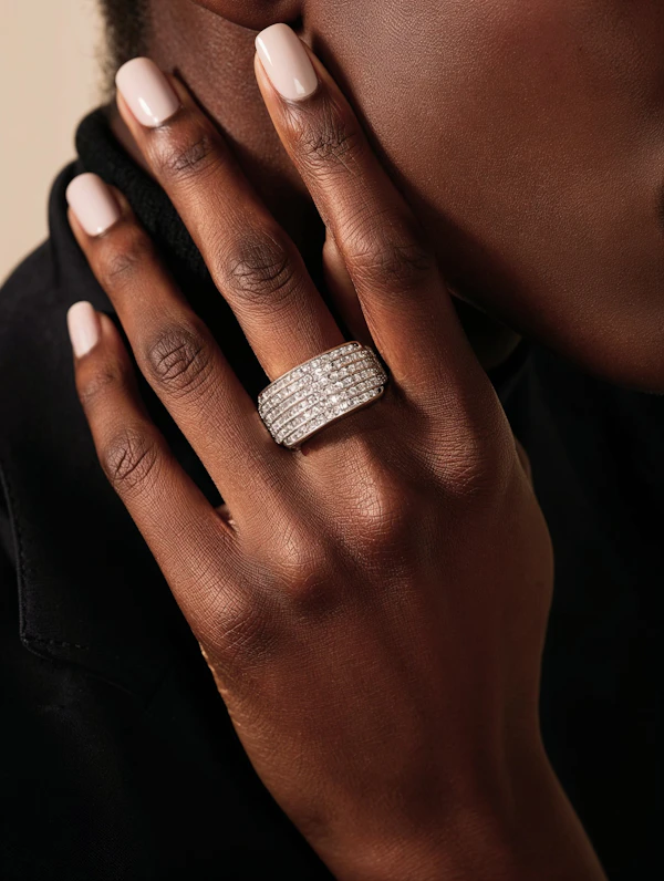 Elegant Diamond Ring