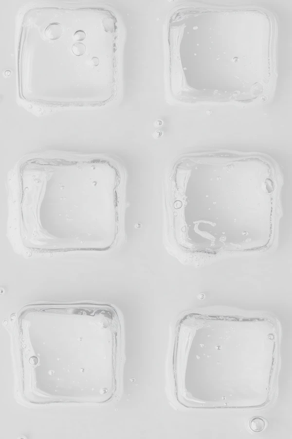 Minimalist Ice Cubes