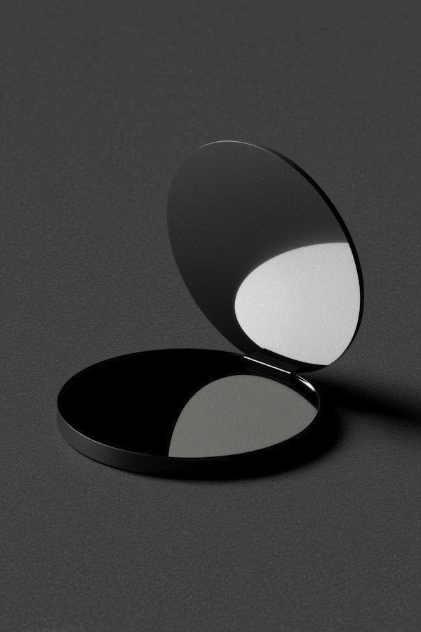 Elegant Compact Mirror