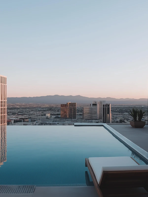 Rooftop Infinity Pool
